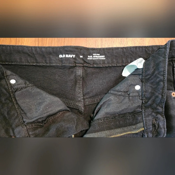 Old Navy Women's O.G. Straight Short Size 14 Washed Black Trinity Raw Hem Casual - Picture 5 of 7